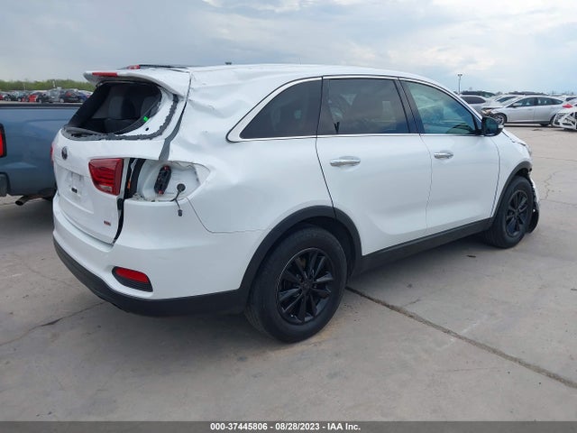 KIA SORENTO LX 2020 5XYPG4A32LG651851 Image 4