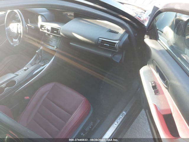 JTHBA1D27J5063820 Lexus Is Is 300