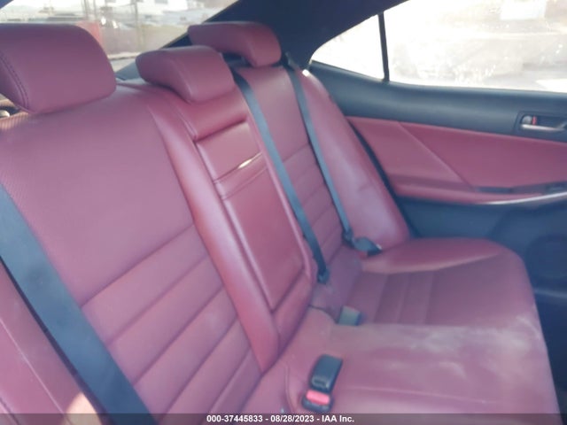 JTHBA1D27J5063820 Lexus Is Is 300