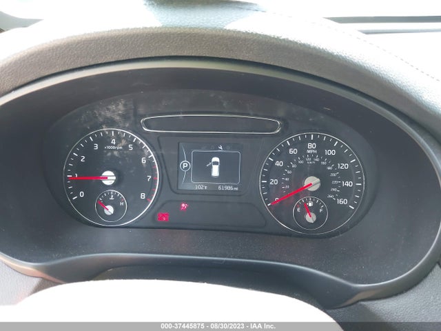 KIA SORENTO L 2018 5XYPG4A32JG396535 Image 7