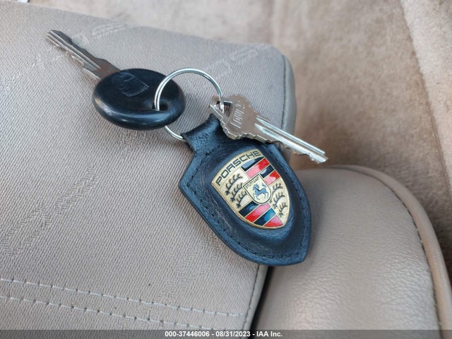 1984 PORSCHE 944 WP0AA0948EN457558 Photo 10