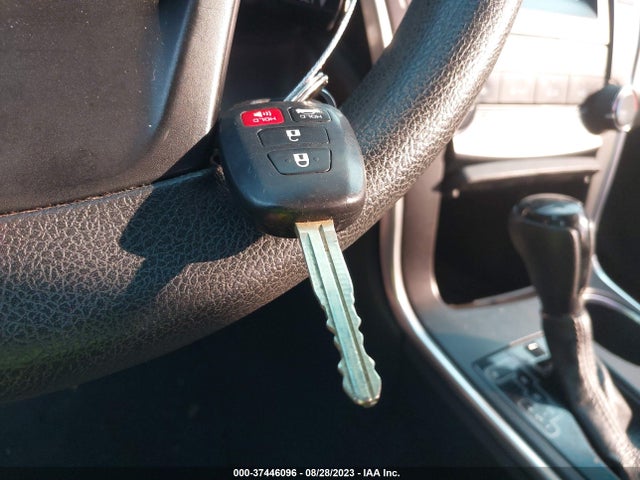 2015 TOYOTA CAMRY XLE/SE/LE/XSE VIN: 4T4BF1FK9FR504152