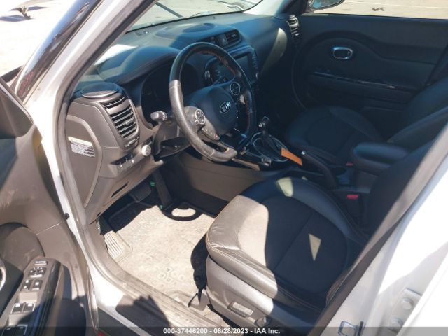 KNDJX3AA2K7646093 KIA Soul !