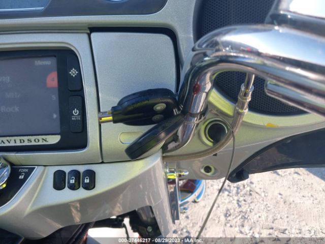 2014 HARLEY-DAVIDSON FLHTKSE 1HD1TEN12EB961770 Photo 10