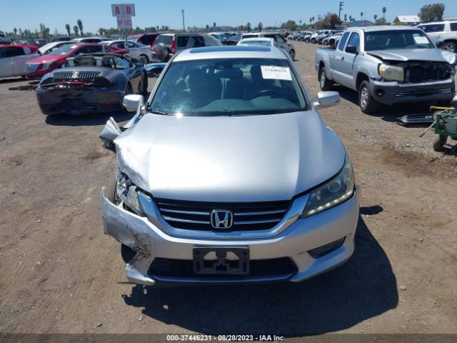 1HGCR3F8XFA026952 Honda Accord Sedan Ex-l