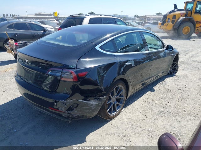 2018 Tesla 3, VIN: 5YJ3E1EA3JF013995