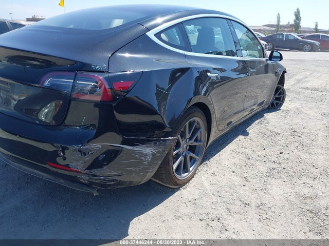 2018 Tesla 3, VIN: 5YJ3E1EA3JF013995
