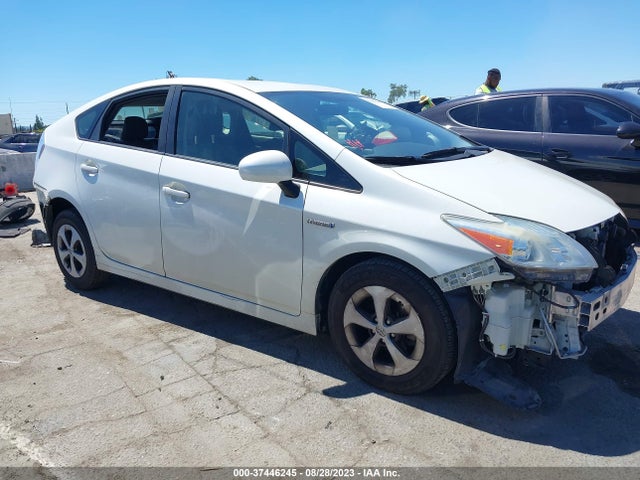 Toyota Prius Four 2015 JTDKN3DU7F0477171 Image 6