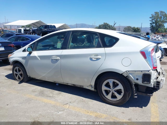 Toyota Prius Four 2015 JTDKN3DU7F0477171 Image 7
