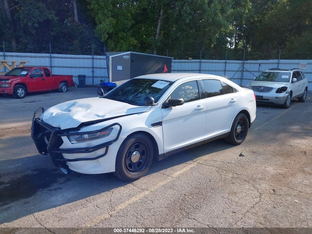 Ford SEDAN POLICE INTERCEPTOR 2015 1FAHP2MK5FG126060 Image 2