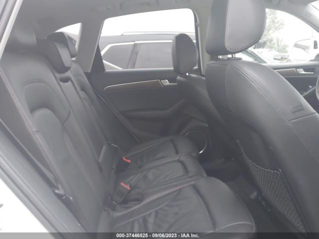 WA1CMAFP6EA049131 Audi Q5 Premium Plus
