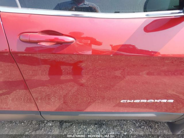 1C4PJLCS9EW299860 Jeep Cherokee Latitude