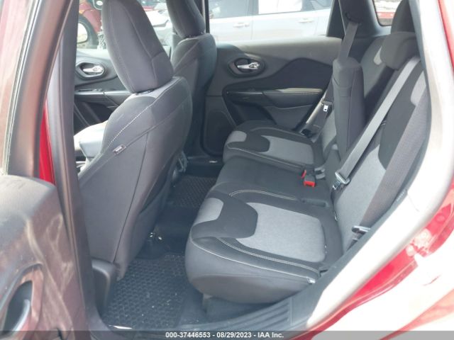 1C4PJLCS9EW299860 Jeep Cherokee Latitude