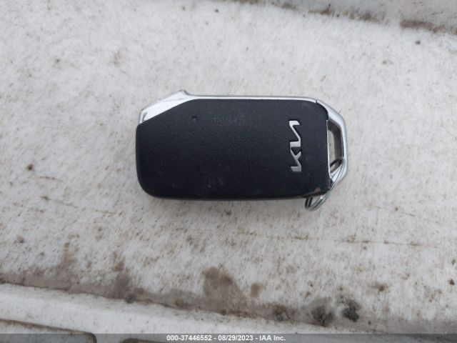 KNDCR3LE4P5040834 KIA Niro Ex Touring