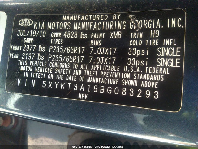 2011 KIA SORENTO LX VIN: 5XYKT3A16BG083293