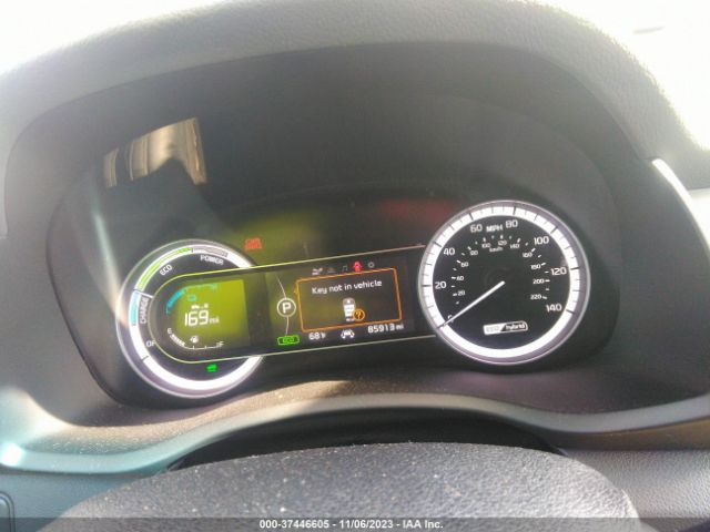 KNDCB3LC3K5221113 KIA NIRO LX