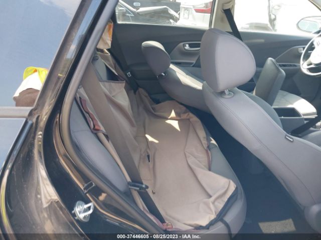 KNDCB3LC3K5221113 KIA NIRO LX