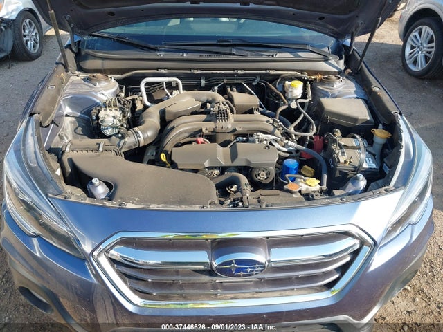 Subaru Outback Limited 2018 4S4BSANCXJ3345284 Image 10