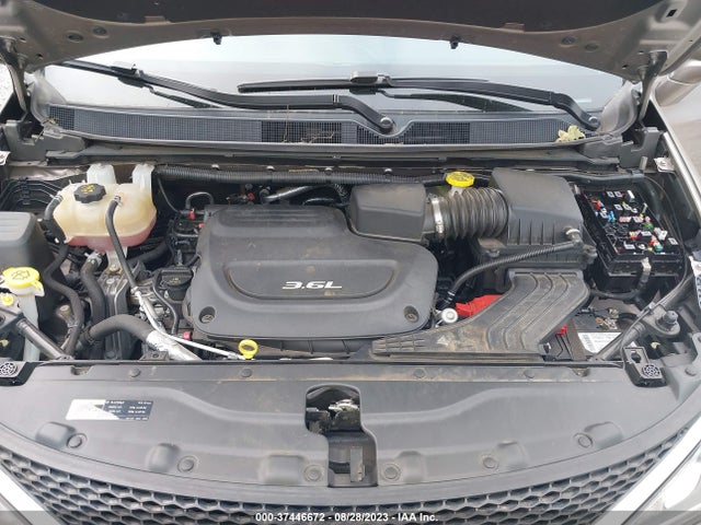 2C4RC1BGXHR534784 Chrysler Pacifica Touring-l