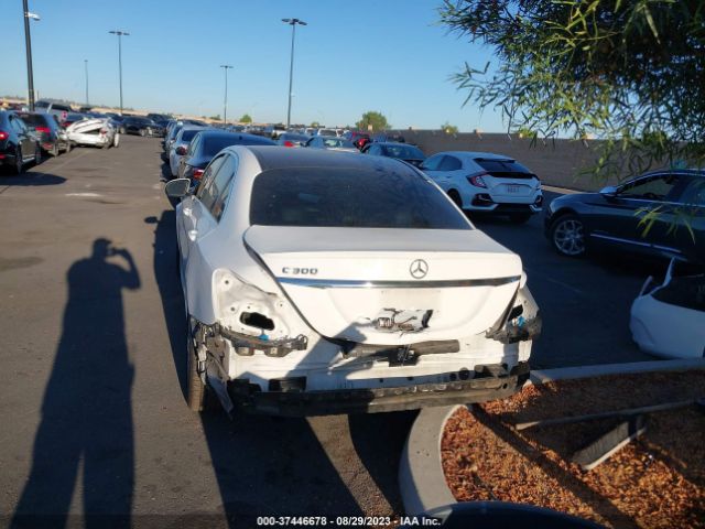 55SWF4JB8GU163733 Mercedes-Benz C-class C 300