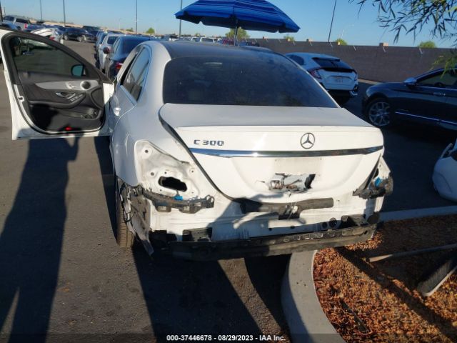 55SWF4JB8GU163733 Mercedes-Benz C-class C 300