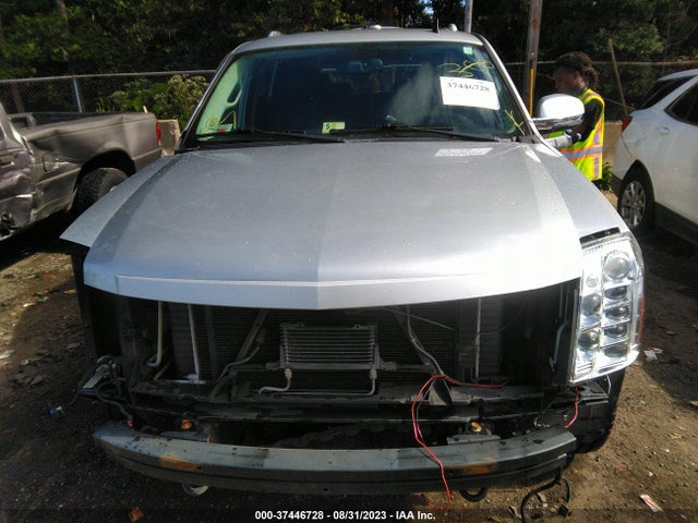 2013 CADILLAC ESCALADE ESV PREMIUM VIN: 1GYS4JEF3DR217649