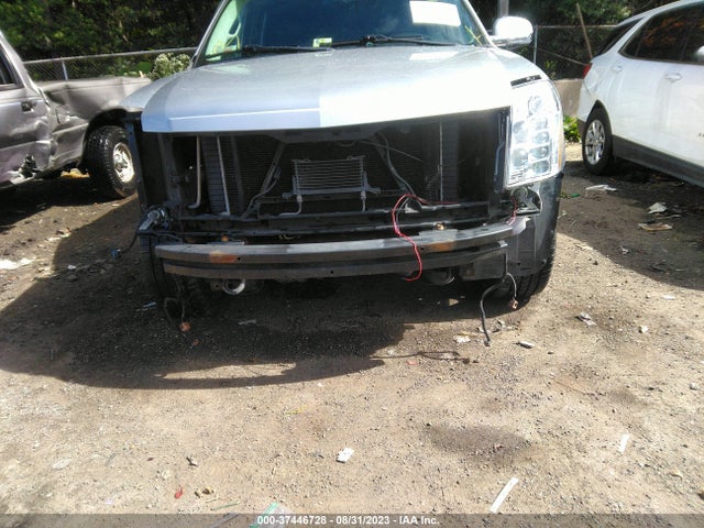 2013 CADILLAC ESCALADE ESV PREMIUM VIN: 1GYS4JEF3DR217649
