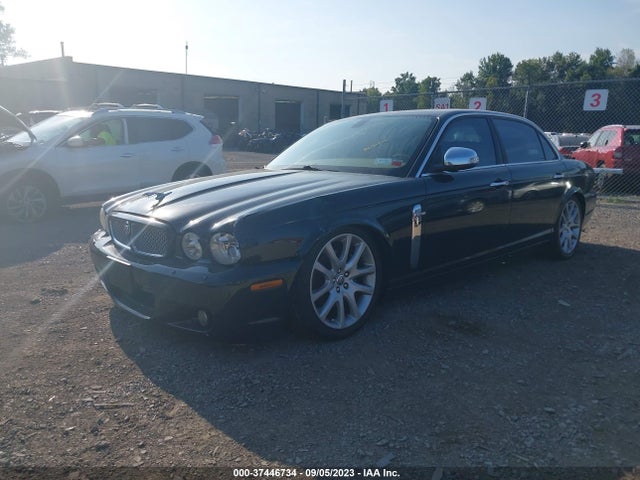 2008 JAGUAR XJ XJ8 L VIN: SAJWA79BX8SH19393