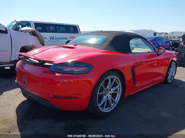 2017 PORSCHE 718 BOXSTER WP0CA2A85HS221121 Photo 3