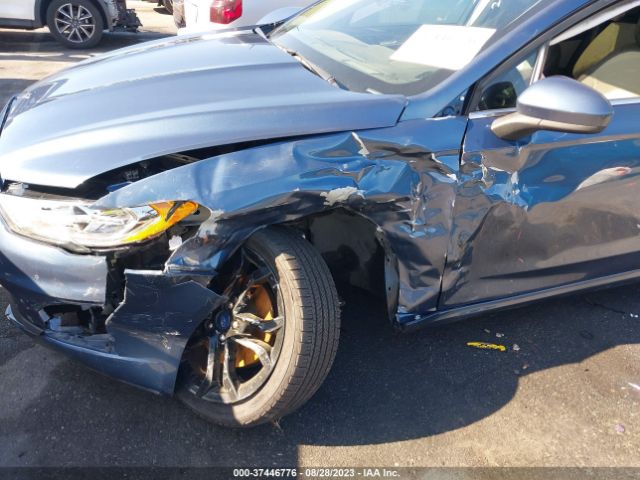 3FA6P0HD6KR114851 Ford FUSION SE