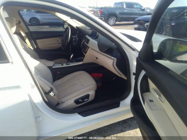 WBA8E1G50JNU90890 BMW 3 Series 320i
