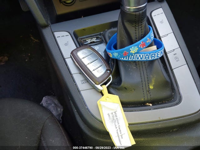 2020 HYUNDAI ELANTRA ECO VIN: 5NPD94LA0LH547392