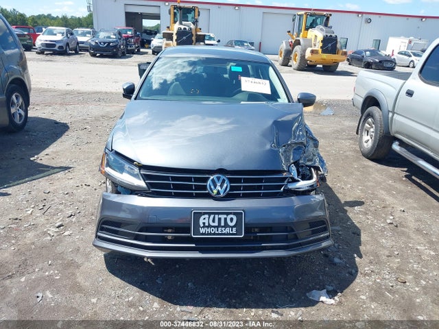 3VW167AJ0JM243936 Volkswagen Jetta 1.4t S