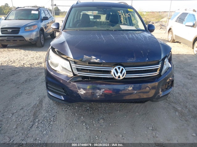 WVGAV7AX2GW579599 Volkswagen TIGUAN S