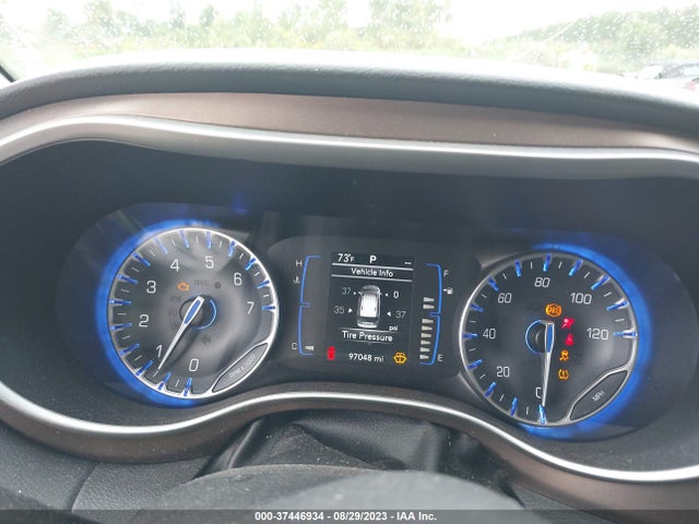 2C4RC1DG1JR130405 Chrysler Pacifica Touring