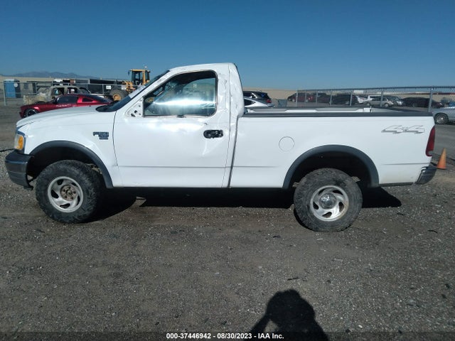 2002 FORD F-150 XL/XLT VIN: 1FTRF18L72NA10914
