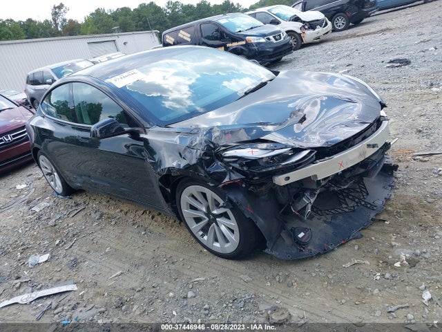 2022 Tesla 3, VIN: 5YJ3E1EB2NF181562