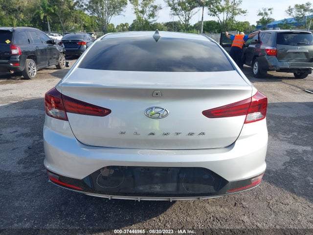 Hyundai ELANTRA SEL 2019 5NPD84LF6KH407313 Image 12
