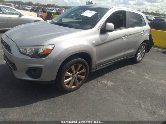4A4AR3AU1FE003054 Mitsubishi Outlander Sport Es