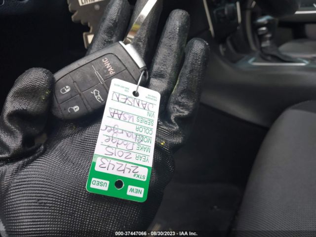 2C3CDXBG0FH880873 Dodge Charger Se