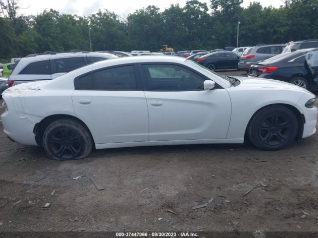 2C3CDXBG0FH880873 Dodge Charger Se