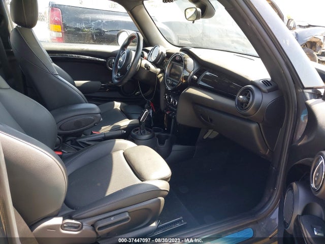 2020 Mini Hardtop, VIN: WMWXR5C01L2L94241