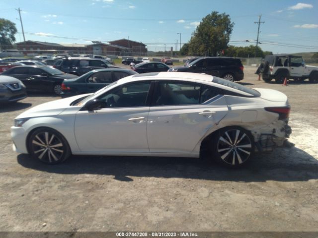 1N4AL4CV6MN344649 Nissan Altima 2.0 Sr