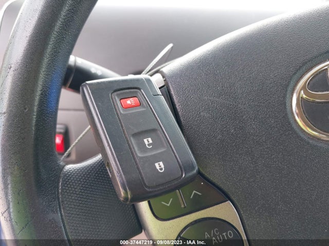 2004 TOYOTA PRIUS VIN: JTDKB20U840053634