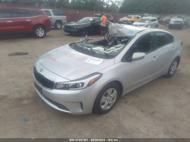 3KPFK4A70HE082967 KIA FORTE LX