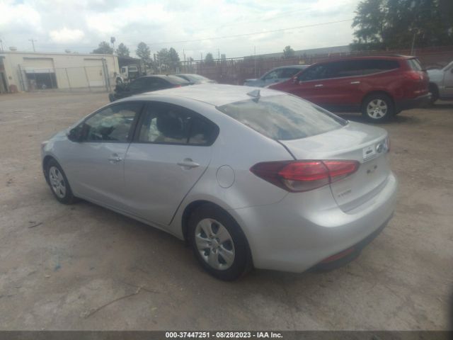 3KPFK4A70HE082967 KIA FORTE LX