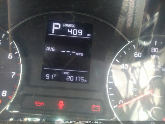 3KPFK4A70HE082967 KIA FORTE LX
