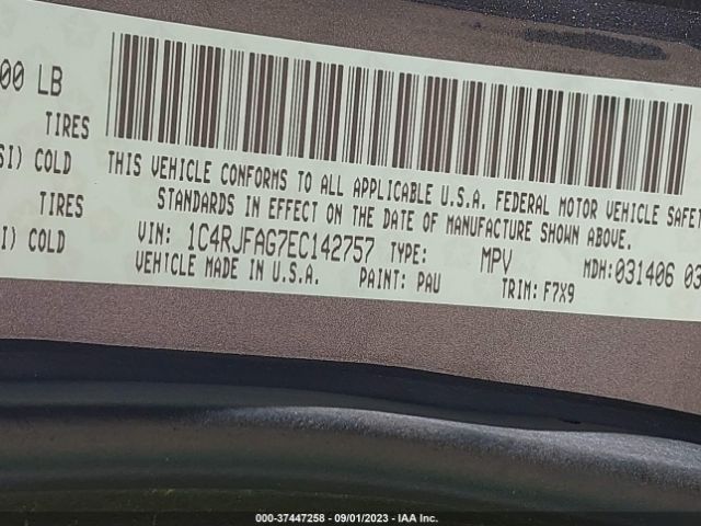 1C4RJFAG7EC142757 Jeep Grand Cherokee Laredo
