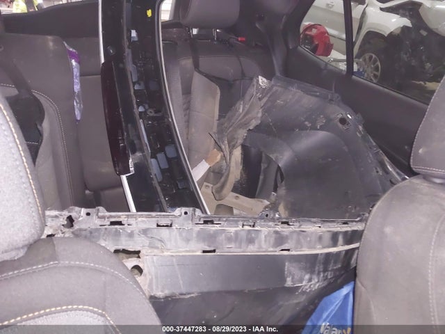 Chevrolet EQUINOX LT 2019 3GNAXUEV7KS654394 Image 8
