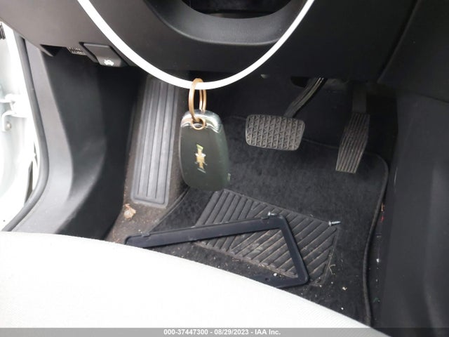 Chevrolet EQUINOX LS 2019 3GNAXHEV7KS608717 Image 11